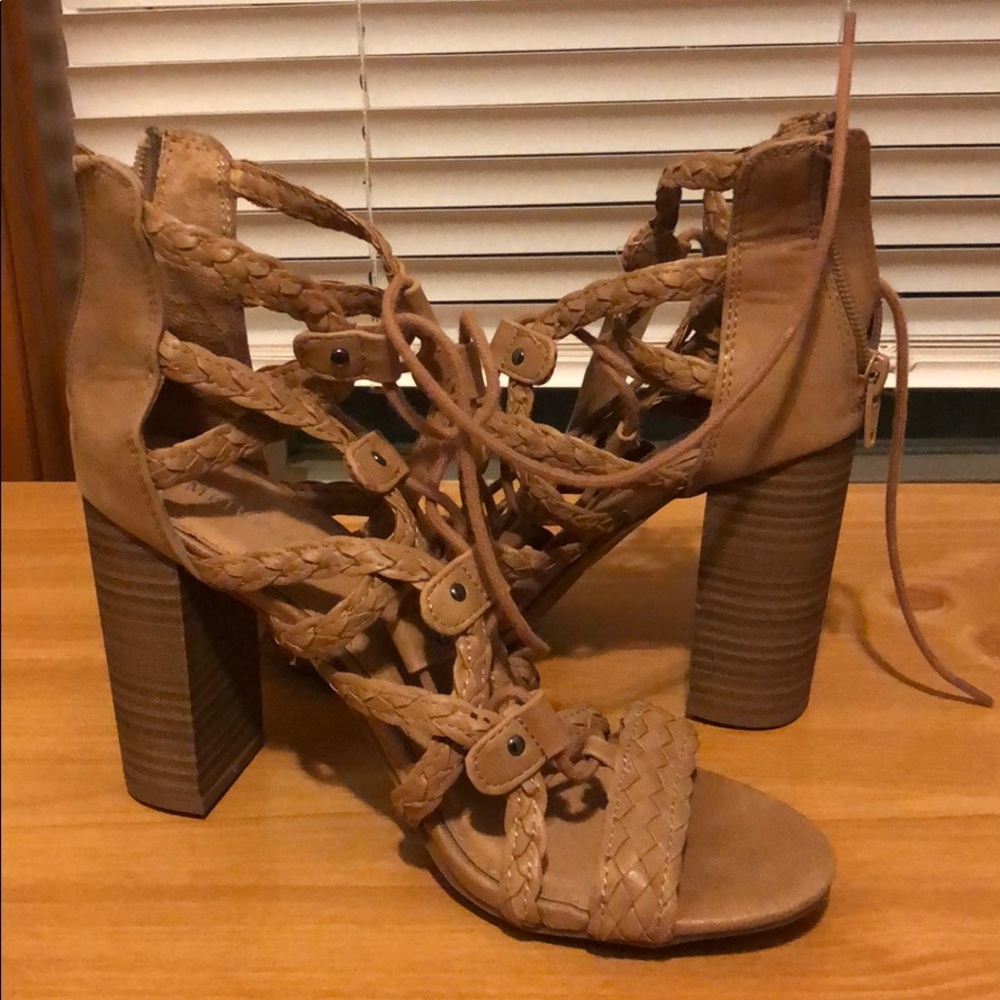 Summer heels